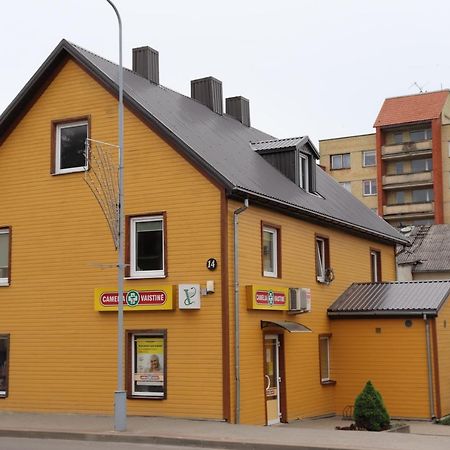 Nakvyne Apgyvendinimo Paslaugos Daivos Nakvynes Namai Hostel Biržai Kültér fotó